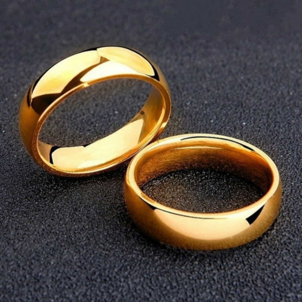 Gold wedding band size 10